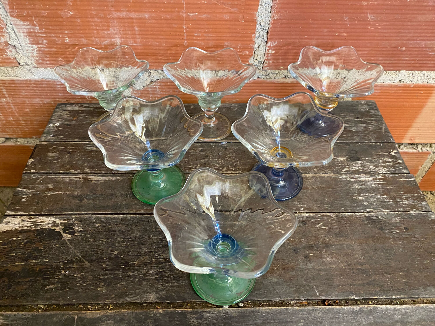 Set of 6 Ice Cream Bowls Design LA ROCHERE Coloured Glass France #D848