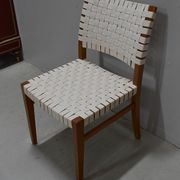 Suite de 6 chaises vintage en hêtre clair fin XXe