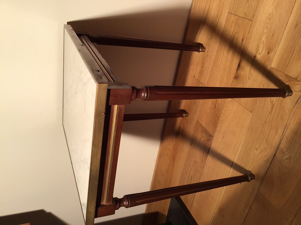 Louis XVI style side table in mahogany and white marble tray.