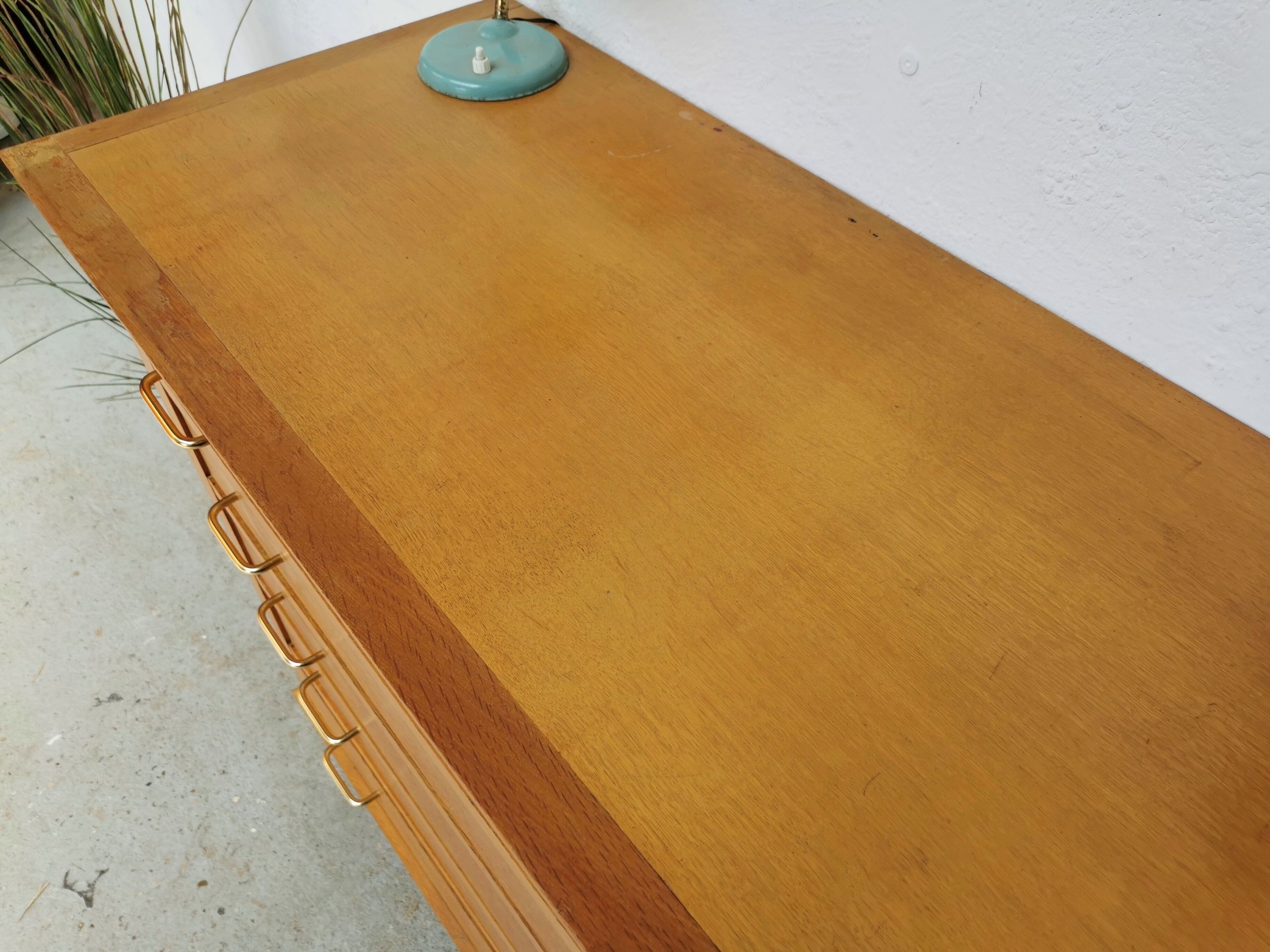 Commode vintage