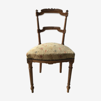 Chaise tapissée bois sculpté
