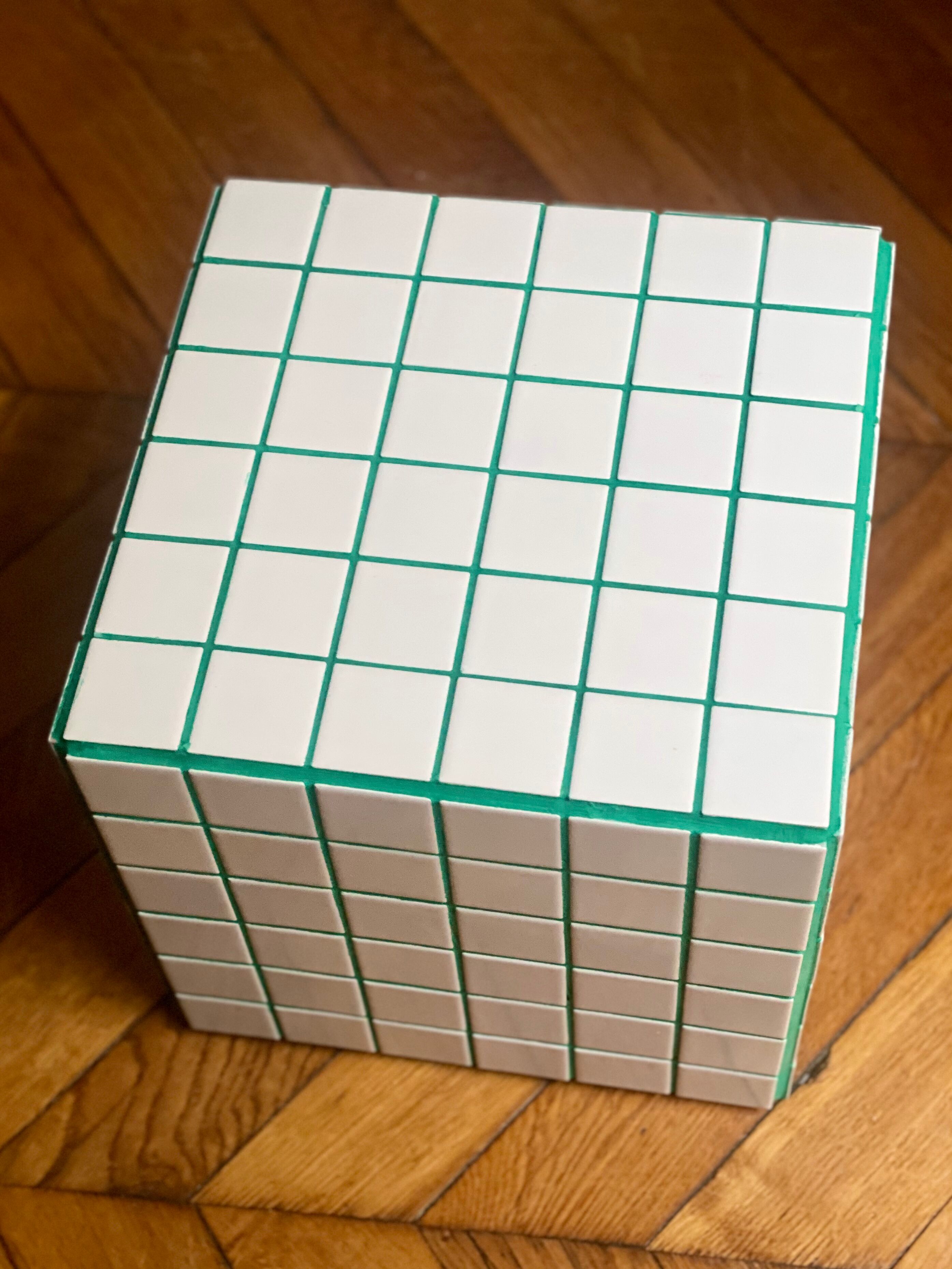 Side table cube sofa tip tile mosaic white green joint