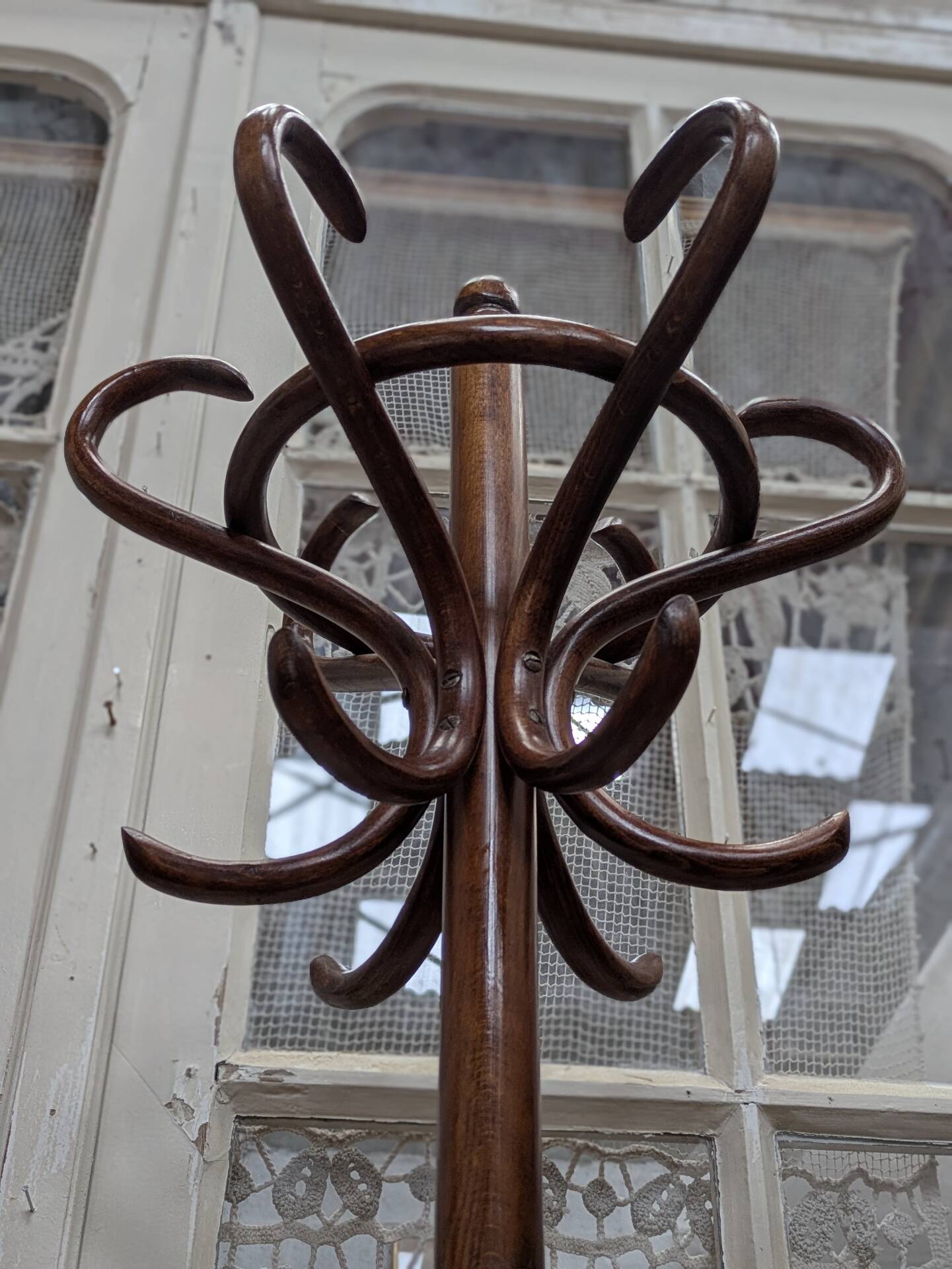 Porte manteau Thonet
