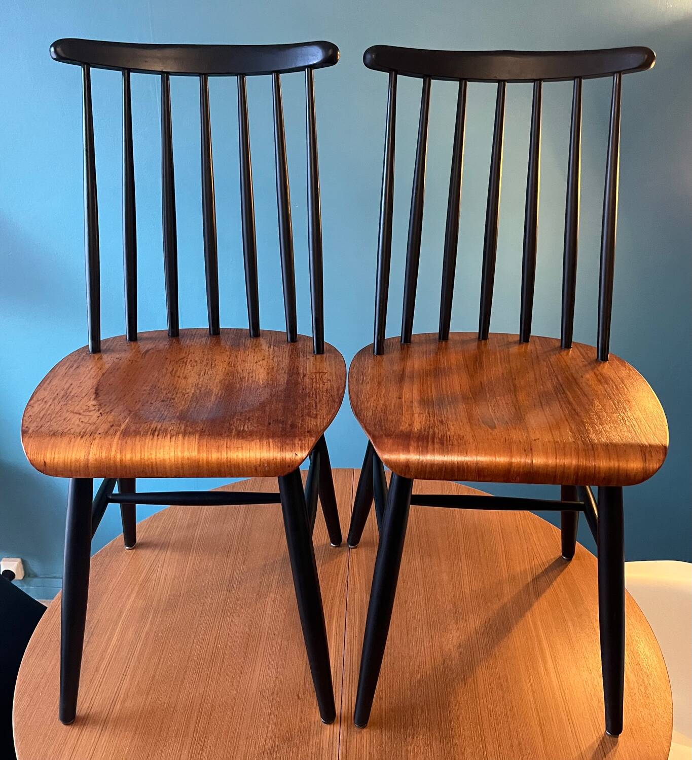 Pair of Fanett chairs