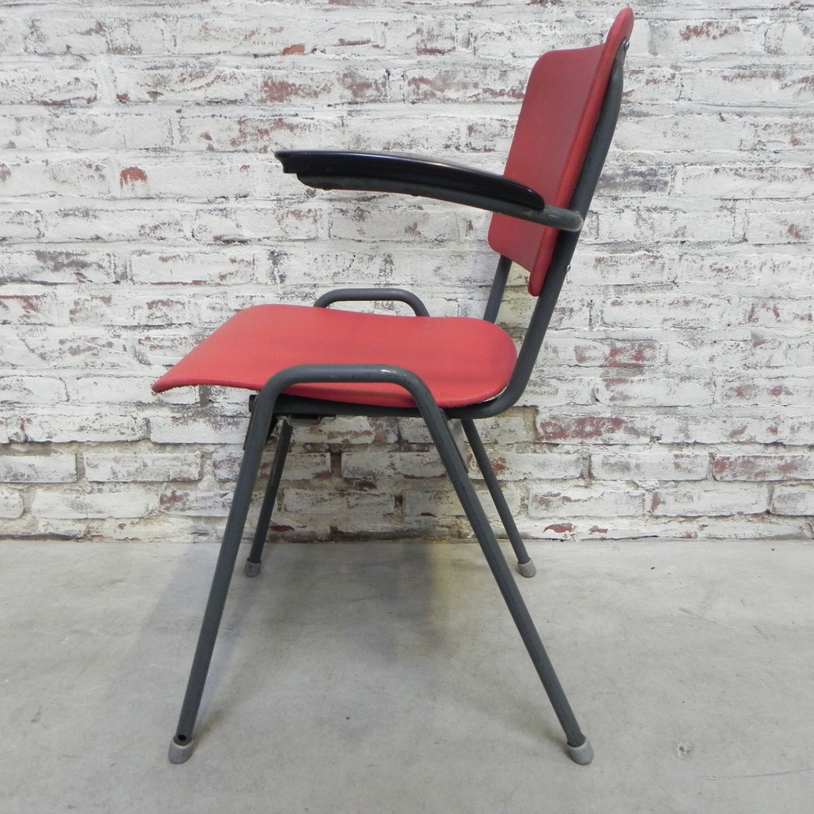 Set de 4 chaises de table vintage avec accoudoirs