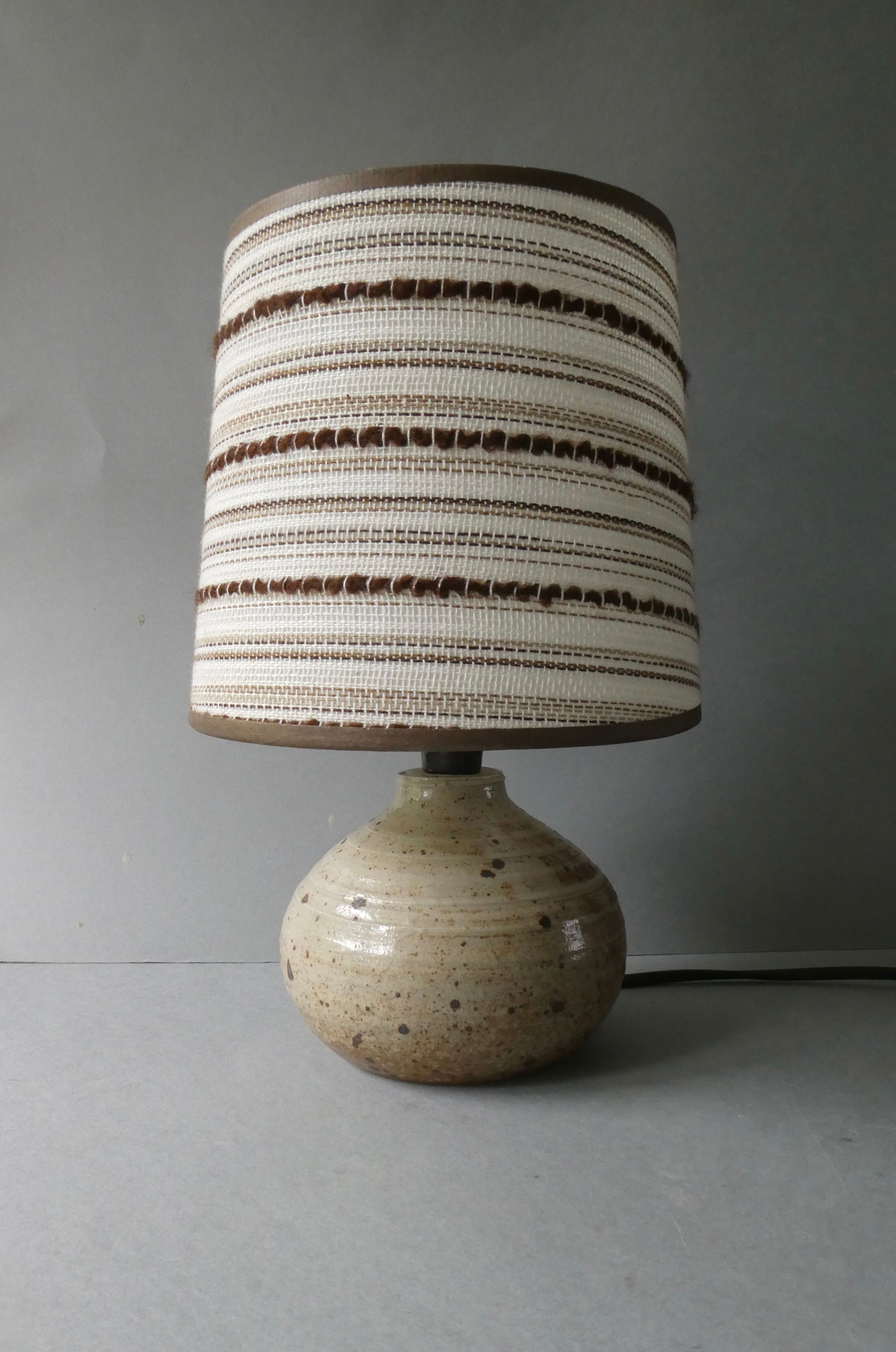 Stoneware lamp with its lampshade