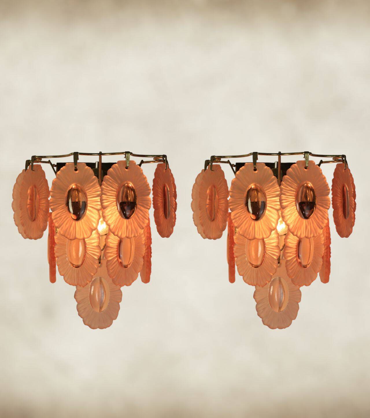 Chandelier vintage des années 70 avec 51 médaillons en verre rose, 37 cm