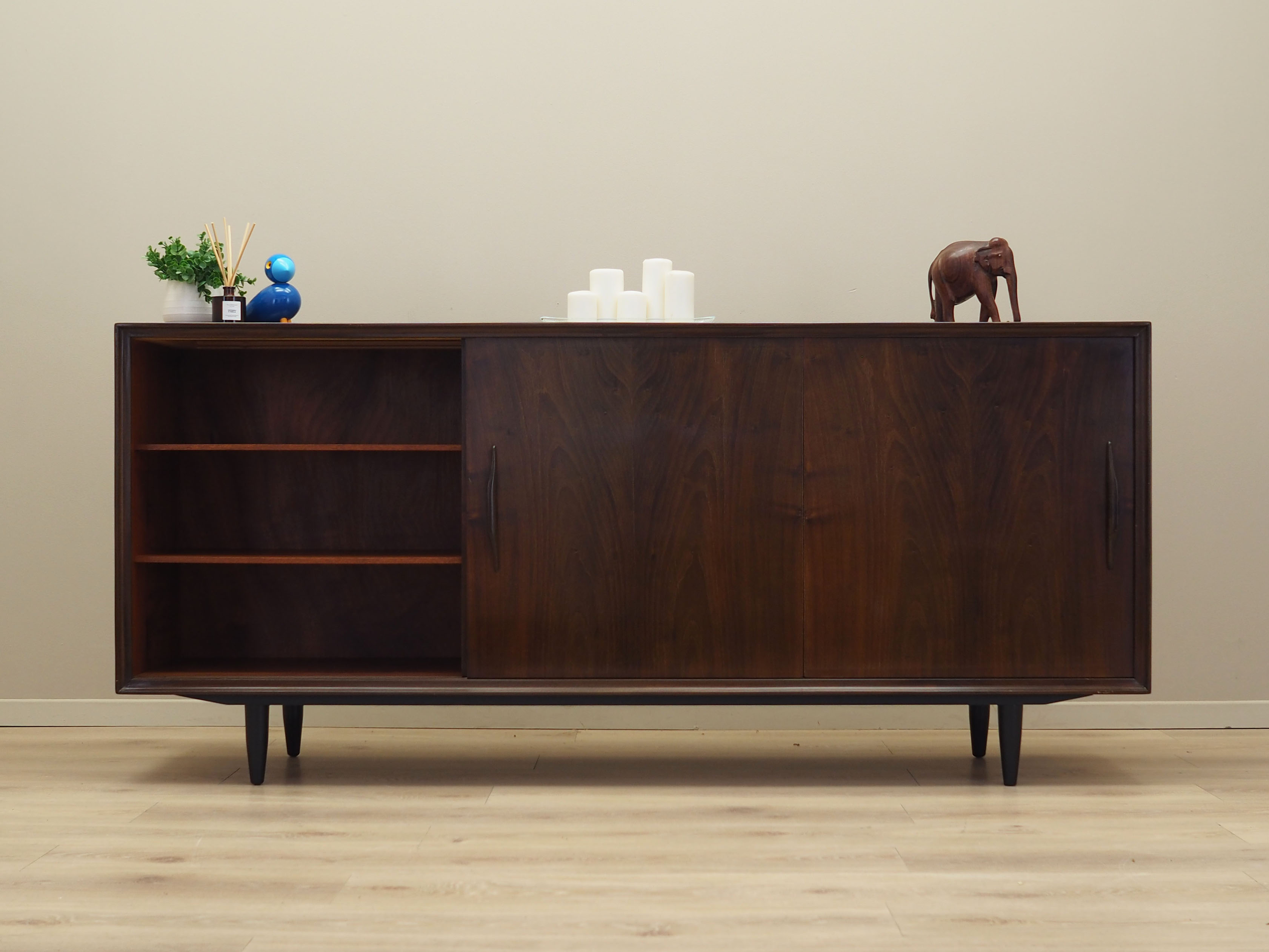 Walnut sideboard, Danish design, 1970s, production: Denmark