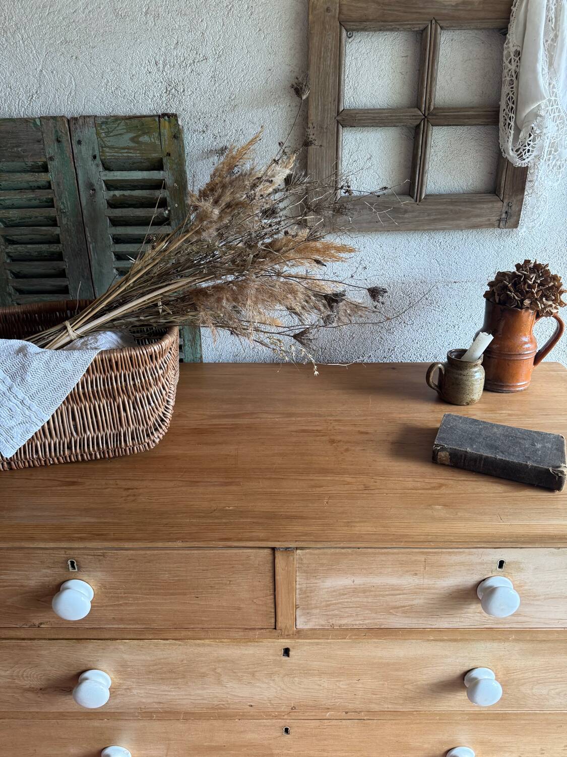 Large English chest of drawers