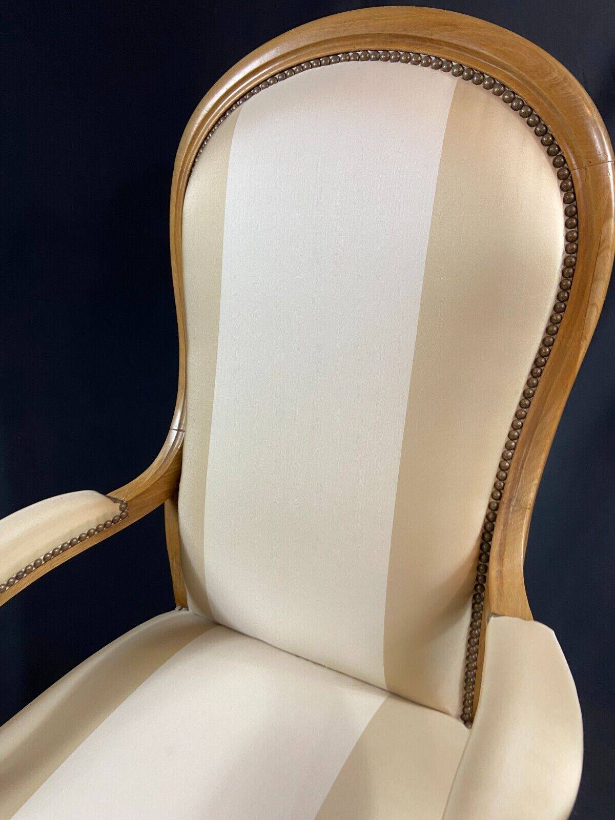 19th century Voltaire armchair in blond beech, Louis-Philippe period