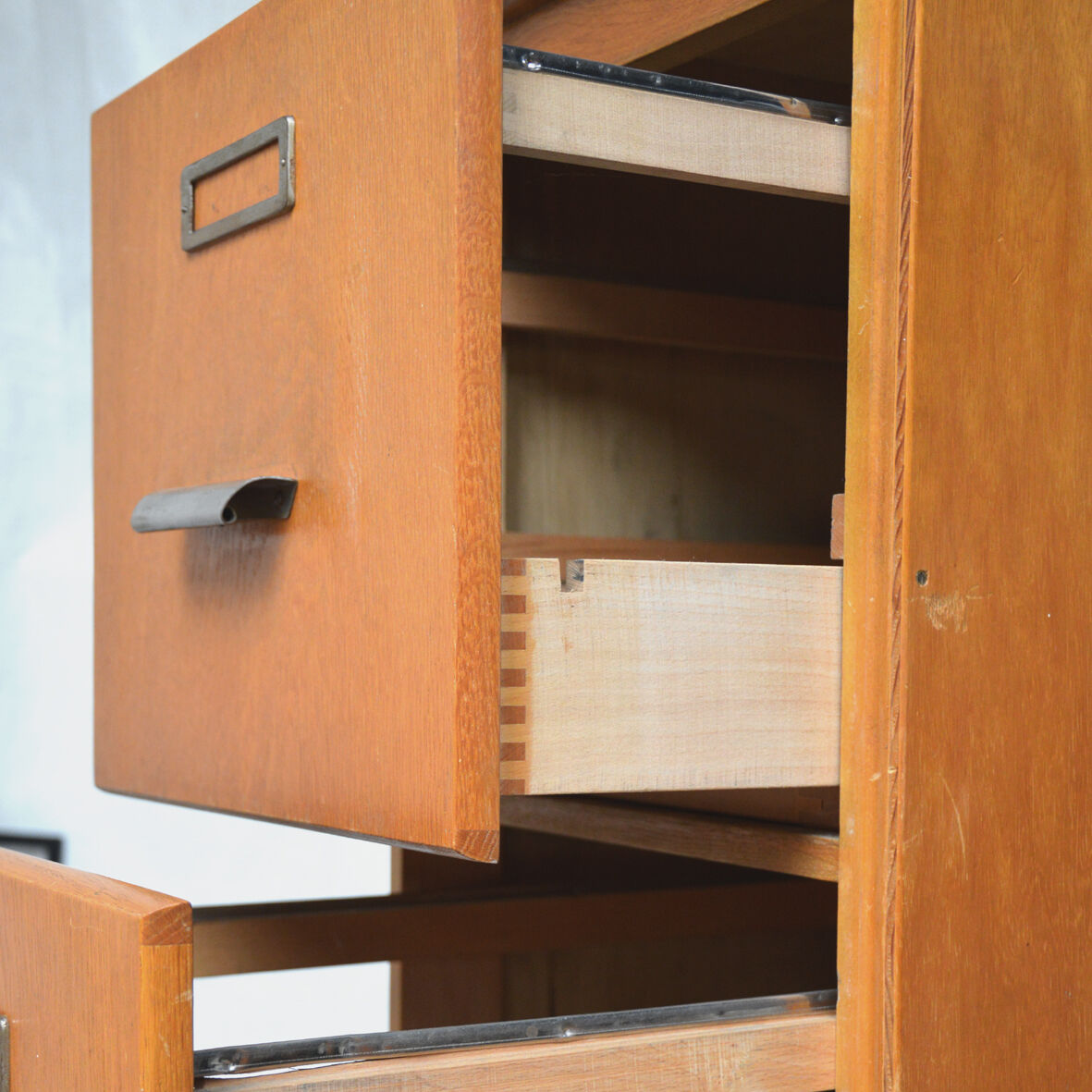 Furniture filing 4 drawers, 1960
