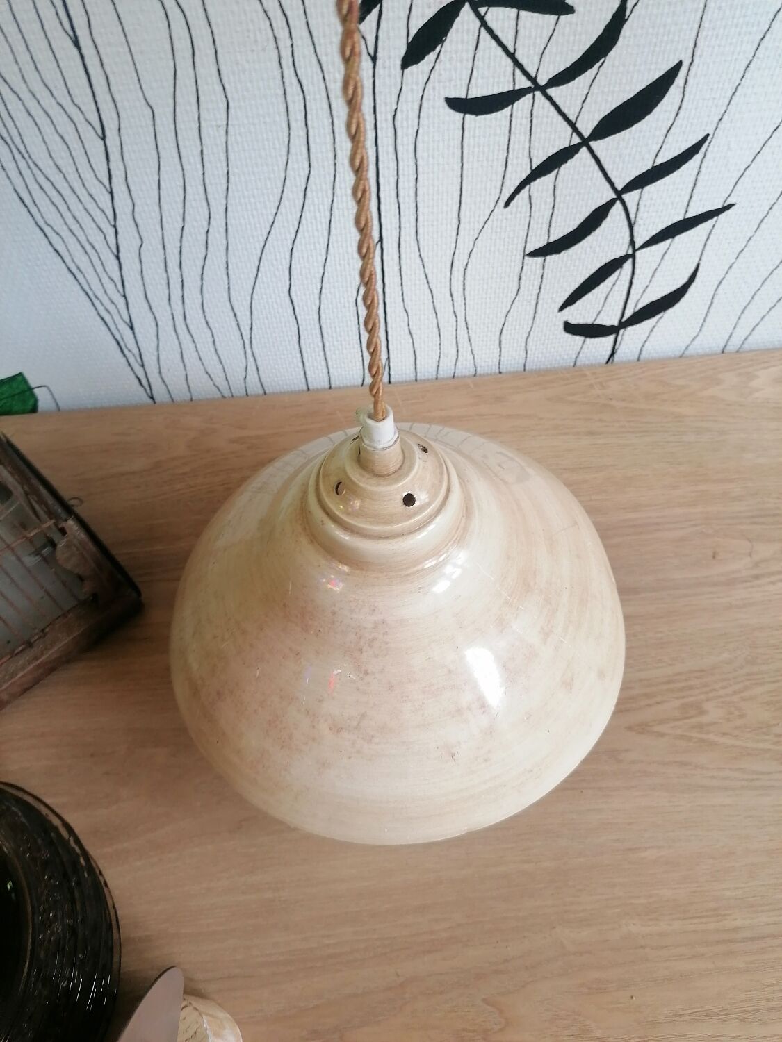 Counterweight suspension