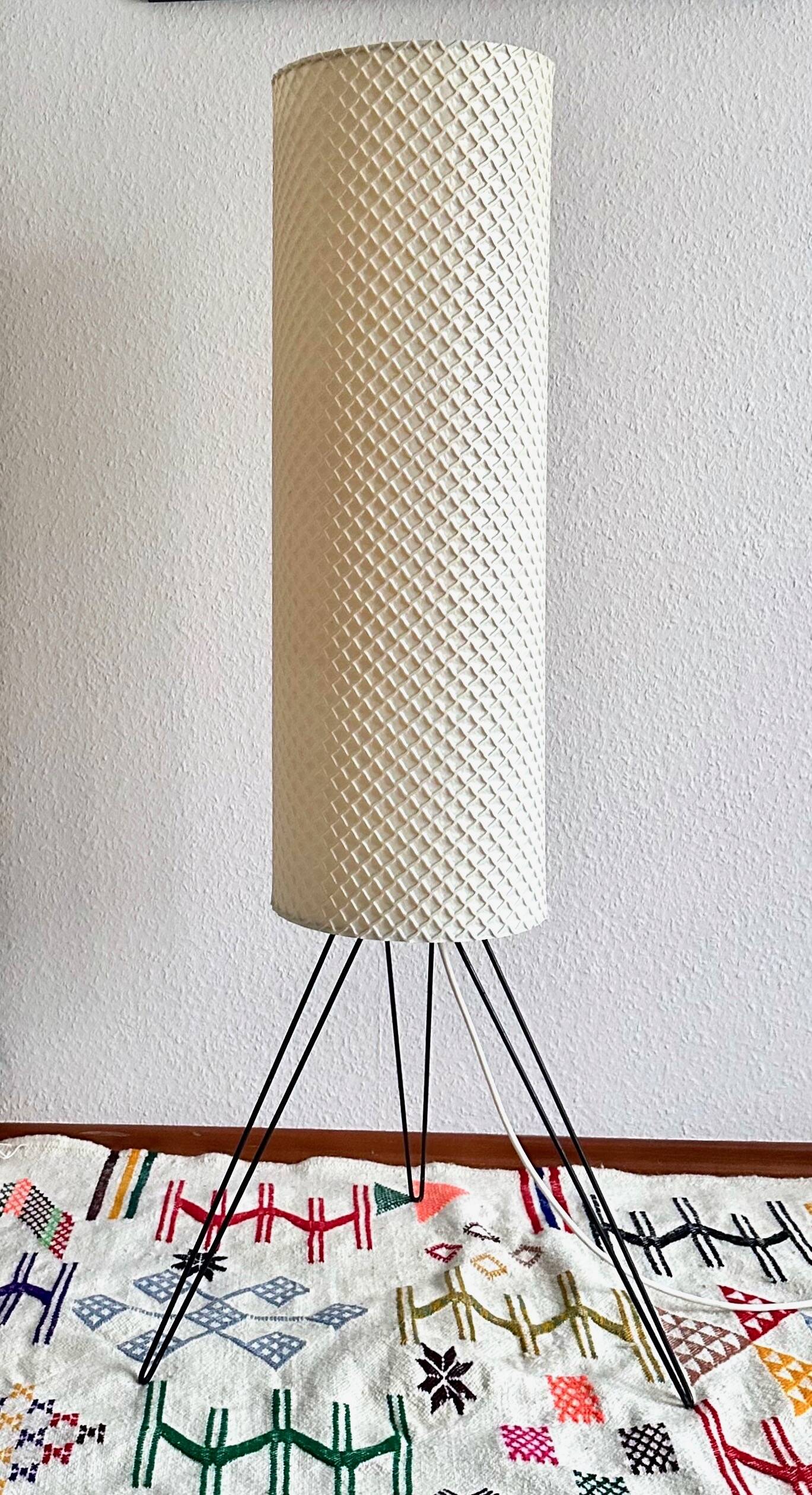 Aro Tripod lamp, Hairpin floor lamp