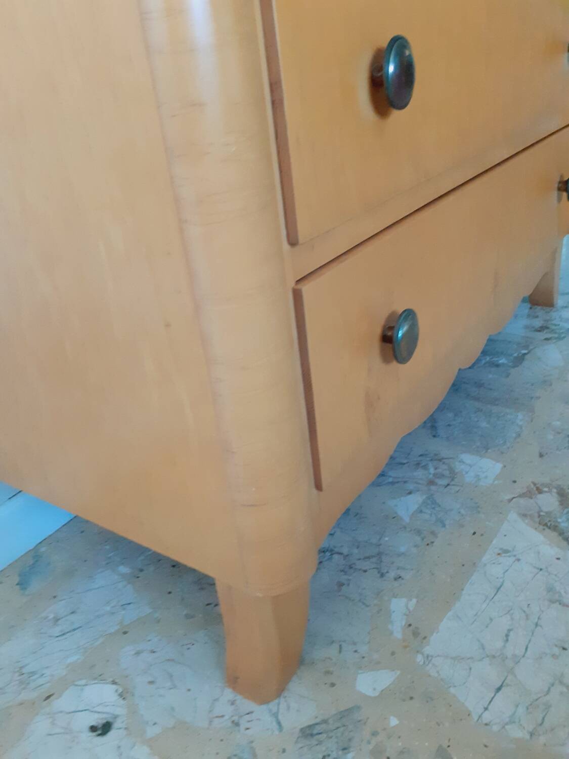 Art Deco chest of drawers