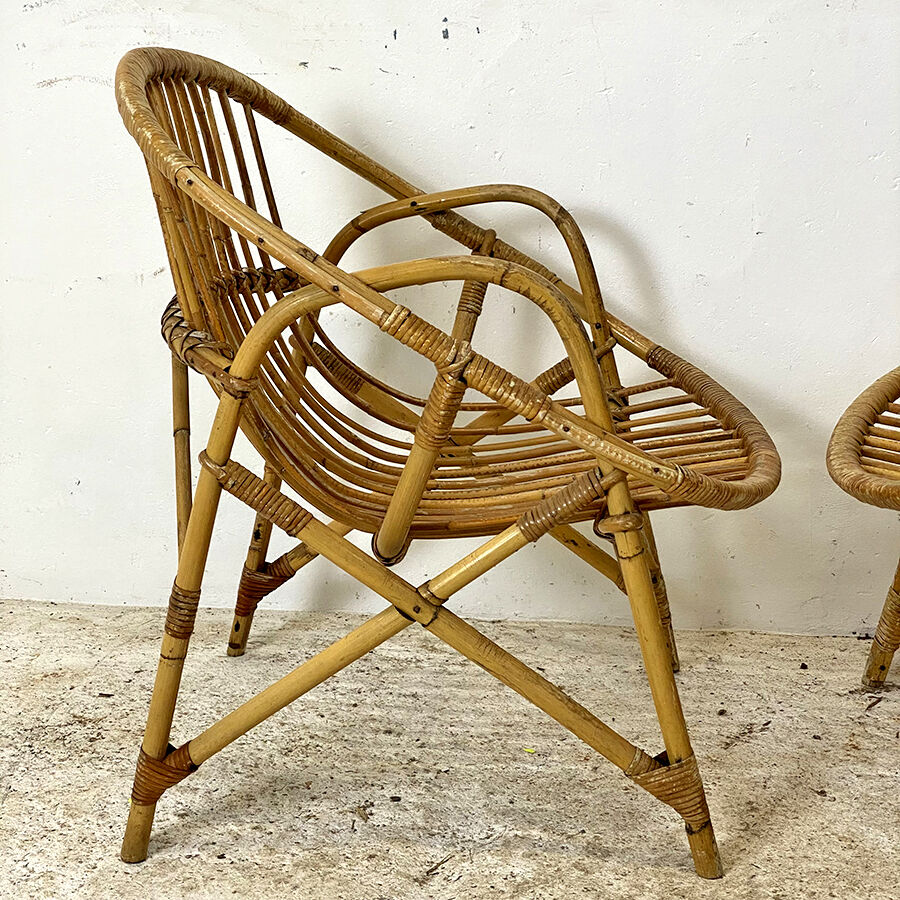 Paire de fauteuils en rotin vintage 60