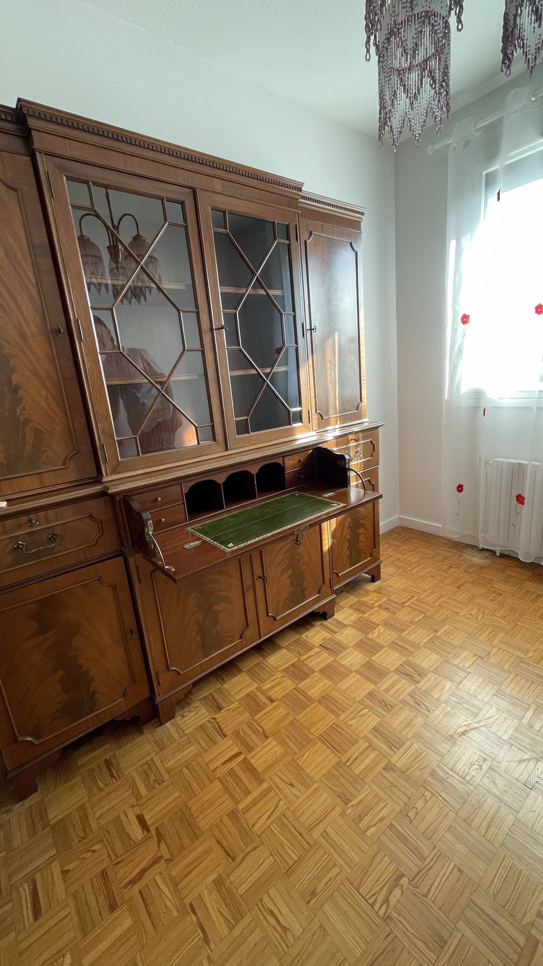 Secrétaire / vitrine