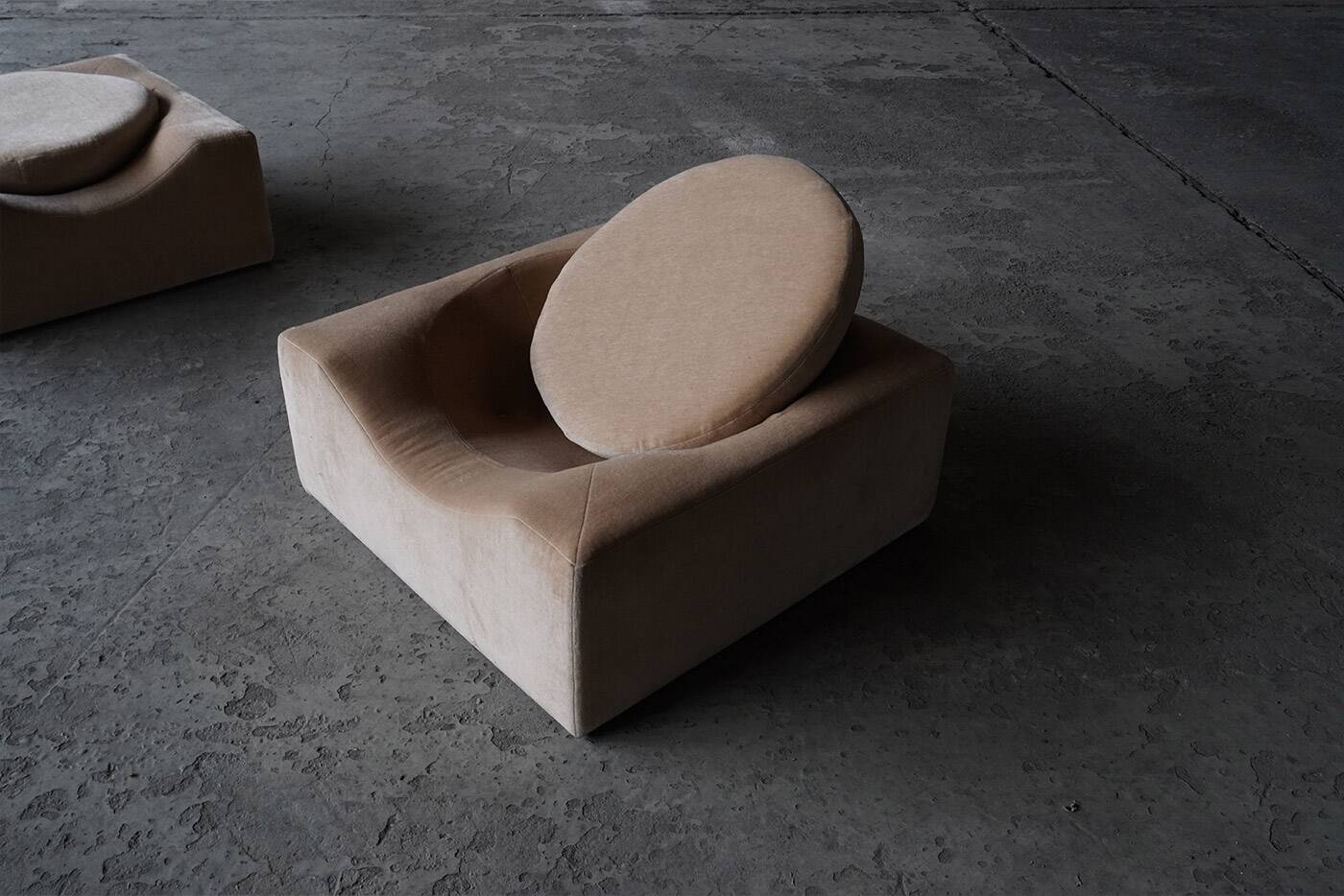 Pair of modernist lounge chairs, France 1970s