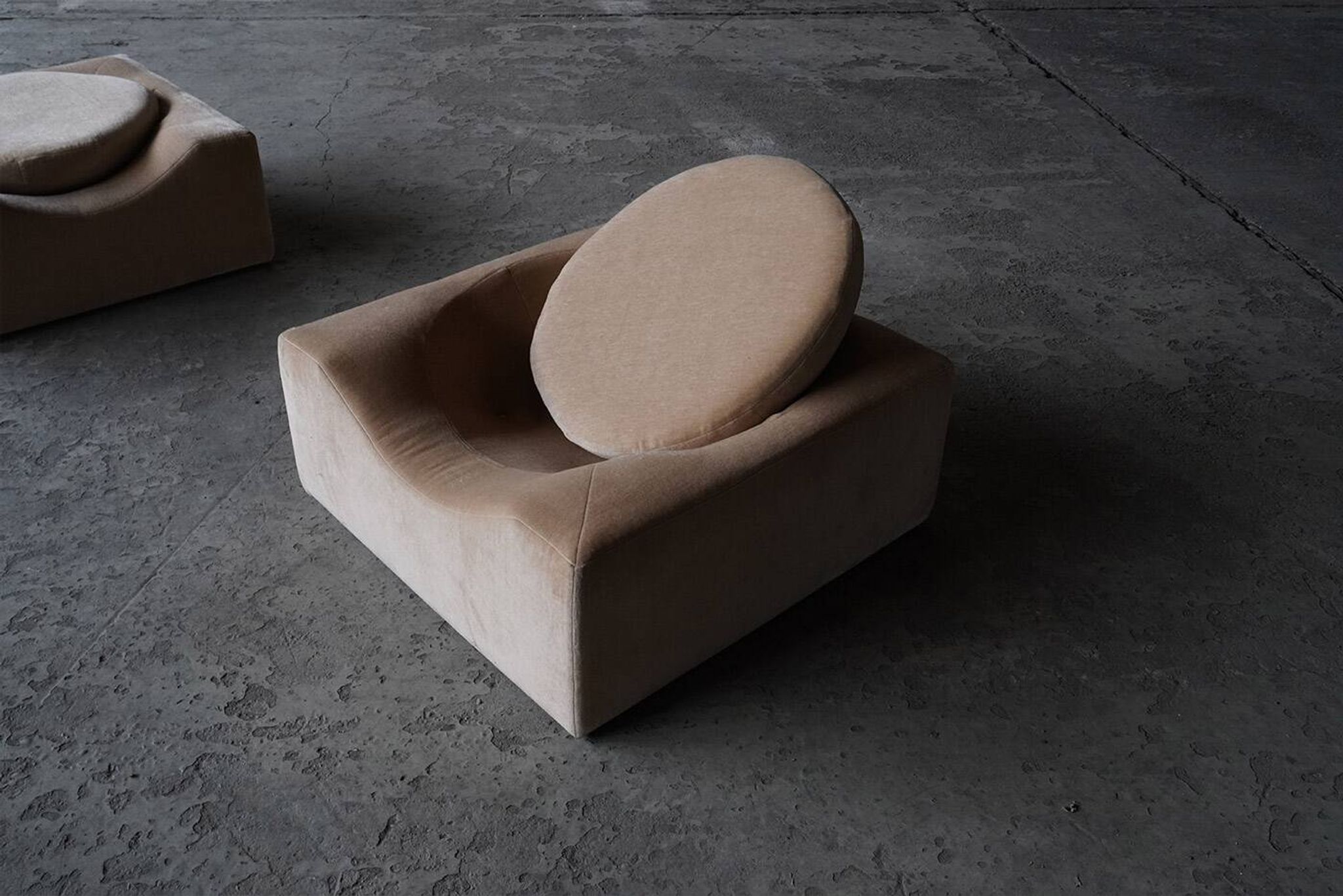 Pair of modernist lounge chairs, France 1970s