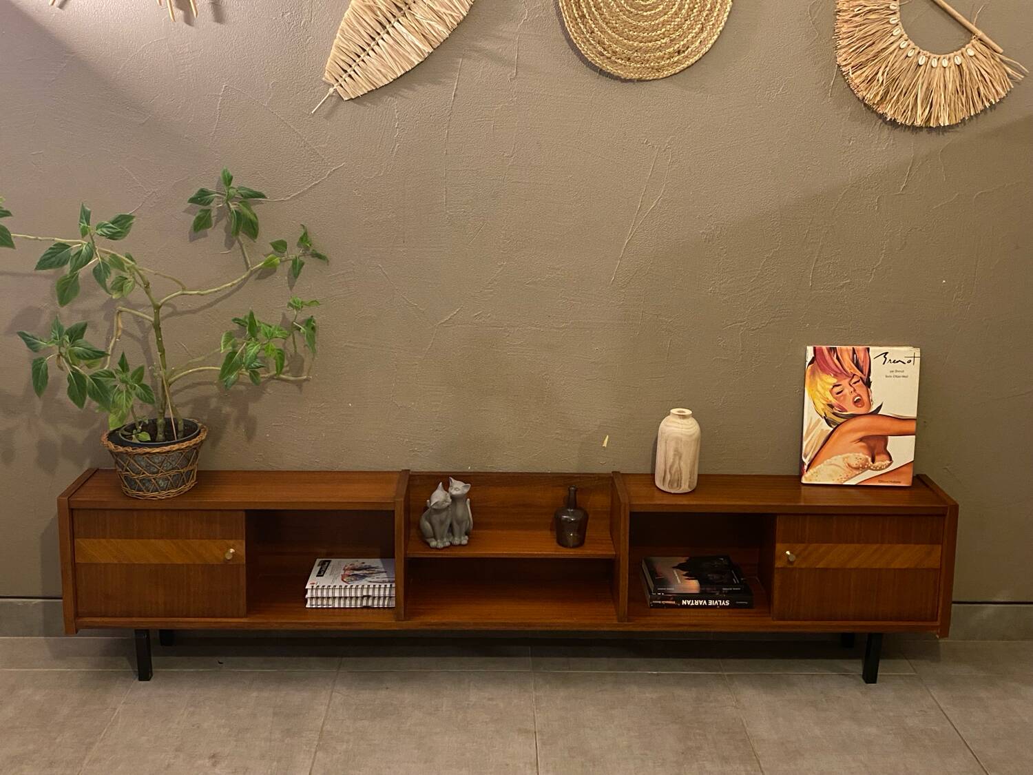 Vintage sideboard from the 60s (shallow)