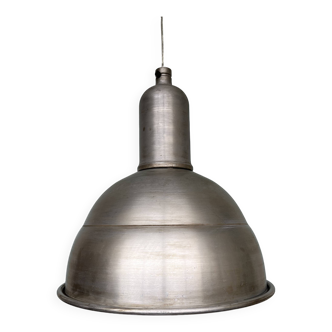 Vintage industrial workshop pendant light