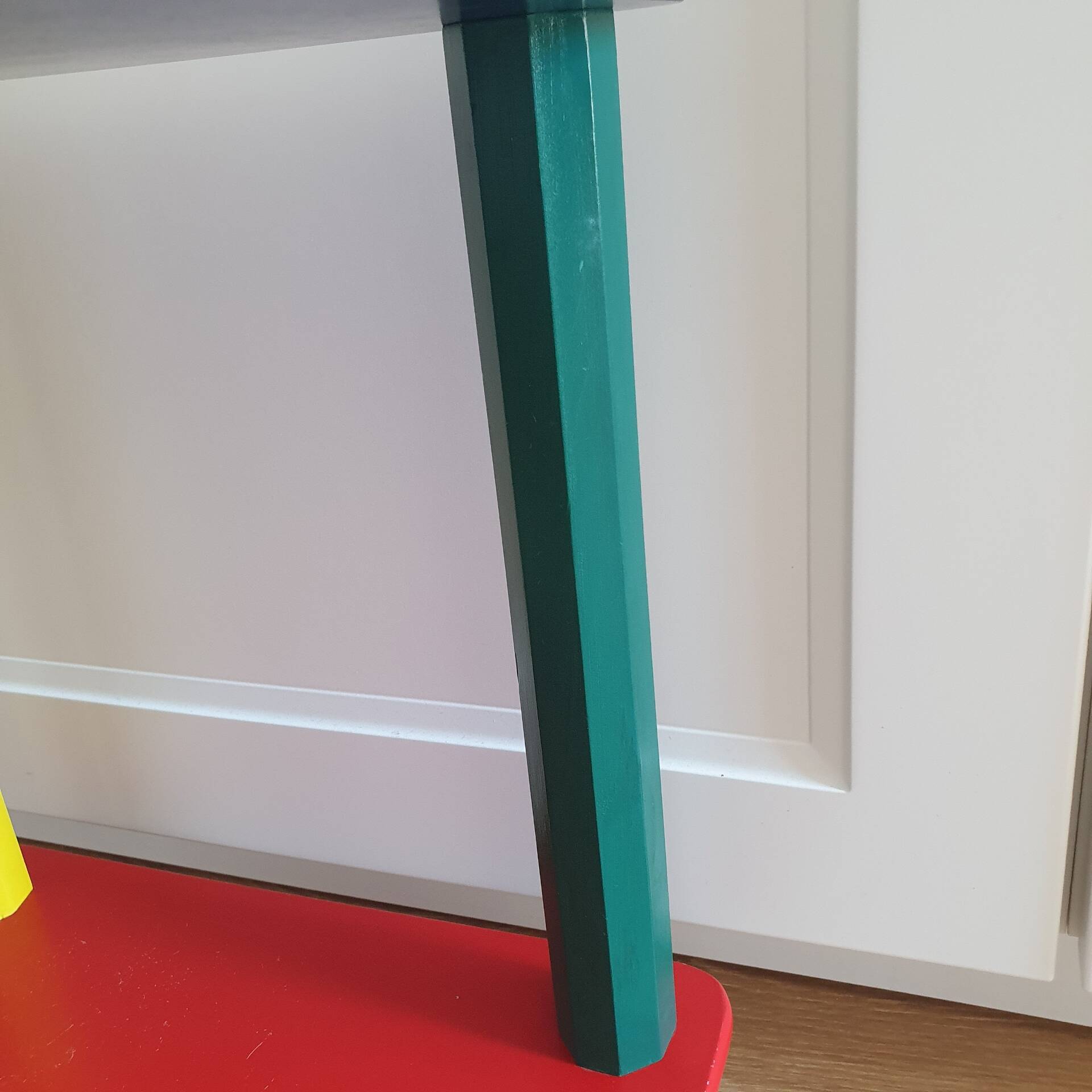 Occasional bedside table / pencil foot eraser attributed to Pierre Sala
