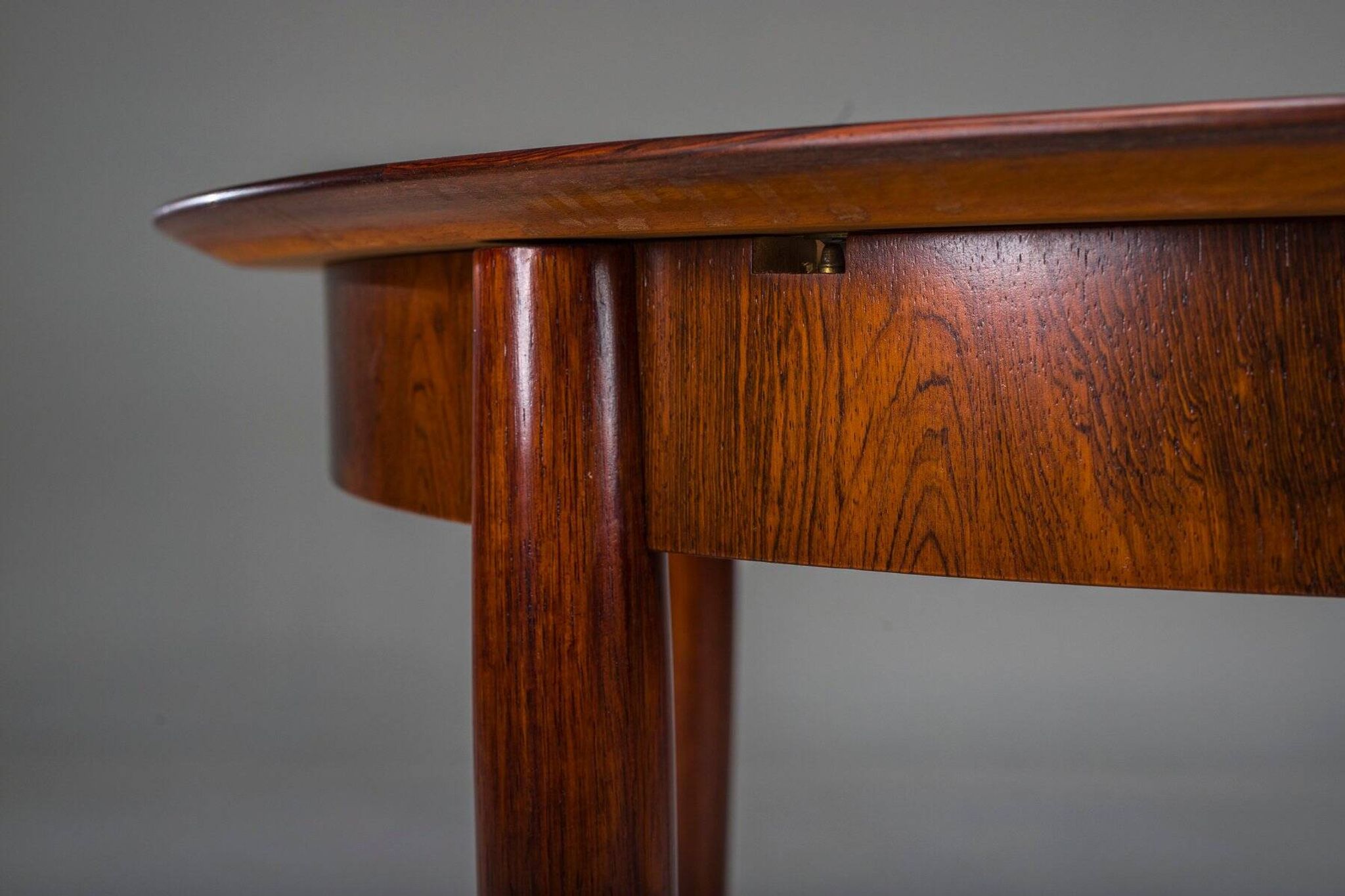 Round table by Ernst Martin Dettinger for Lübke, 1960s