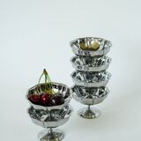Set of 6 small, very elaborate stainless steel bowls with fine legs, mid-height, Design, 1970