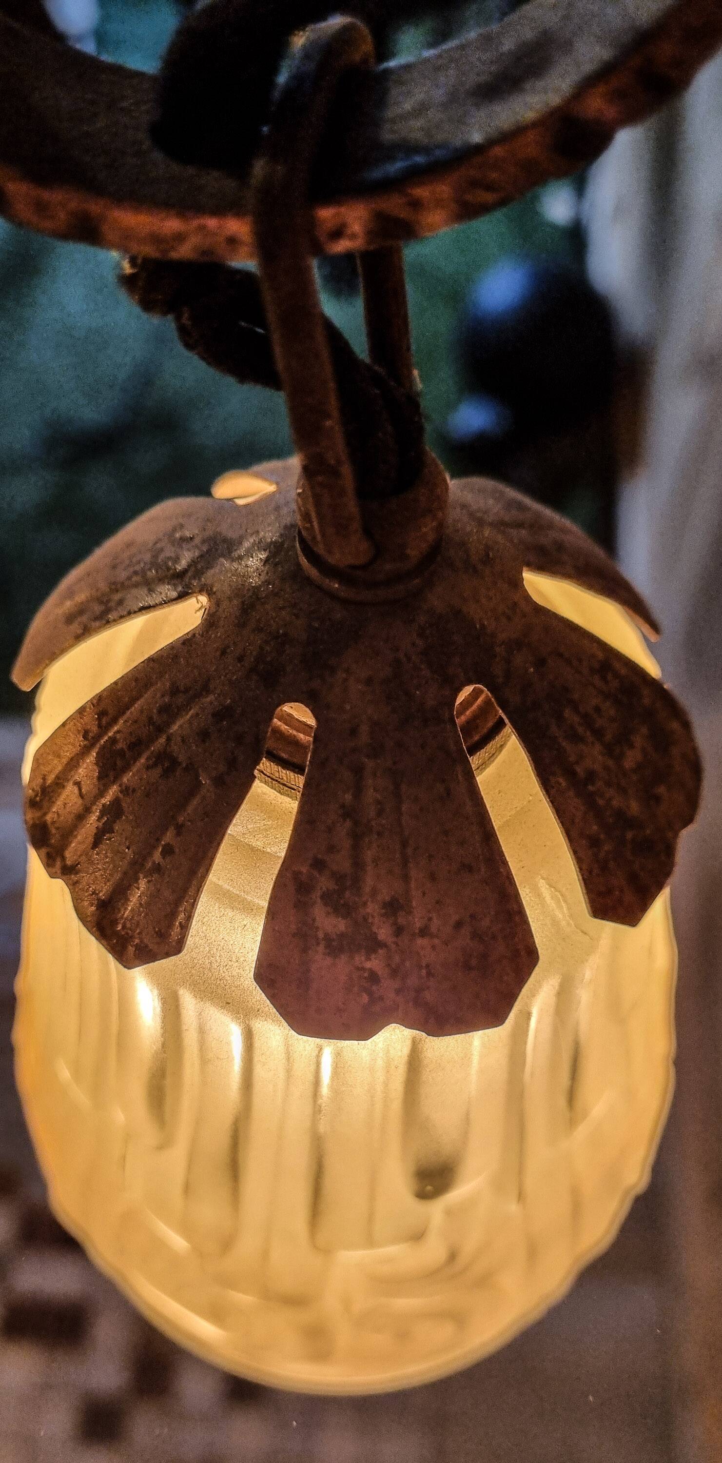 Primaflore Art Deco Chandelier