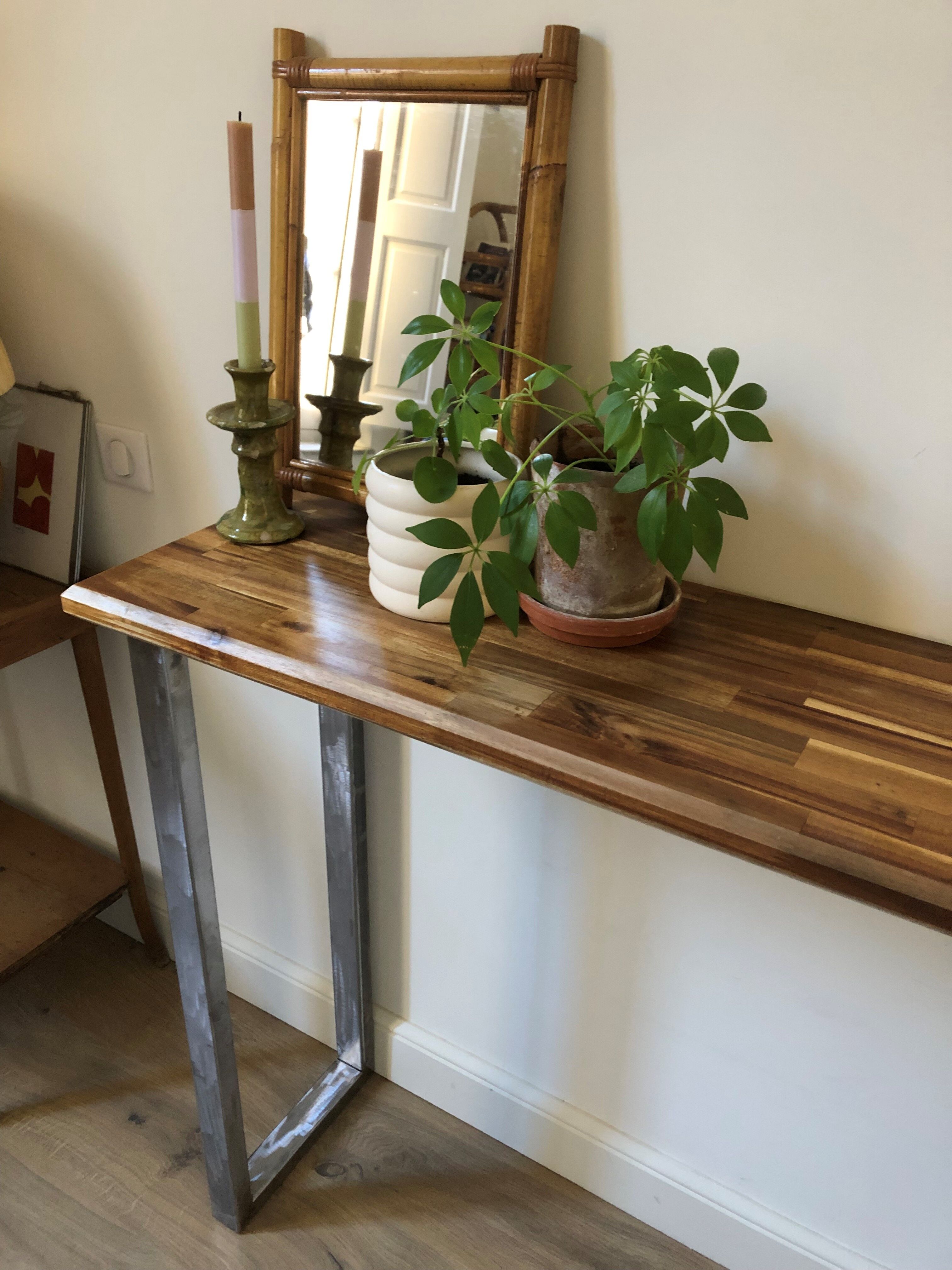 Console in solid acacia and steel legs