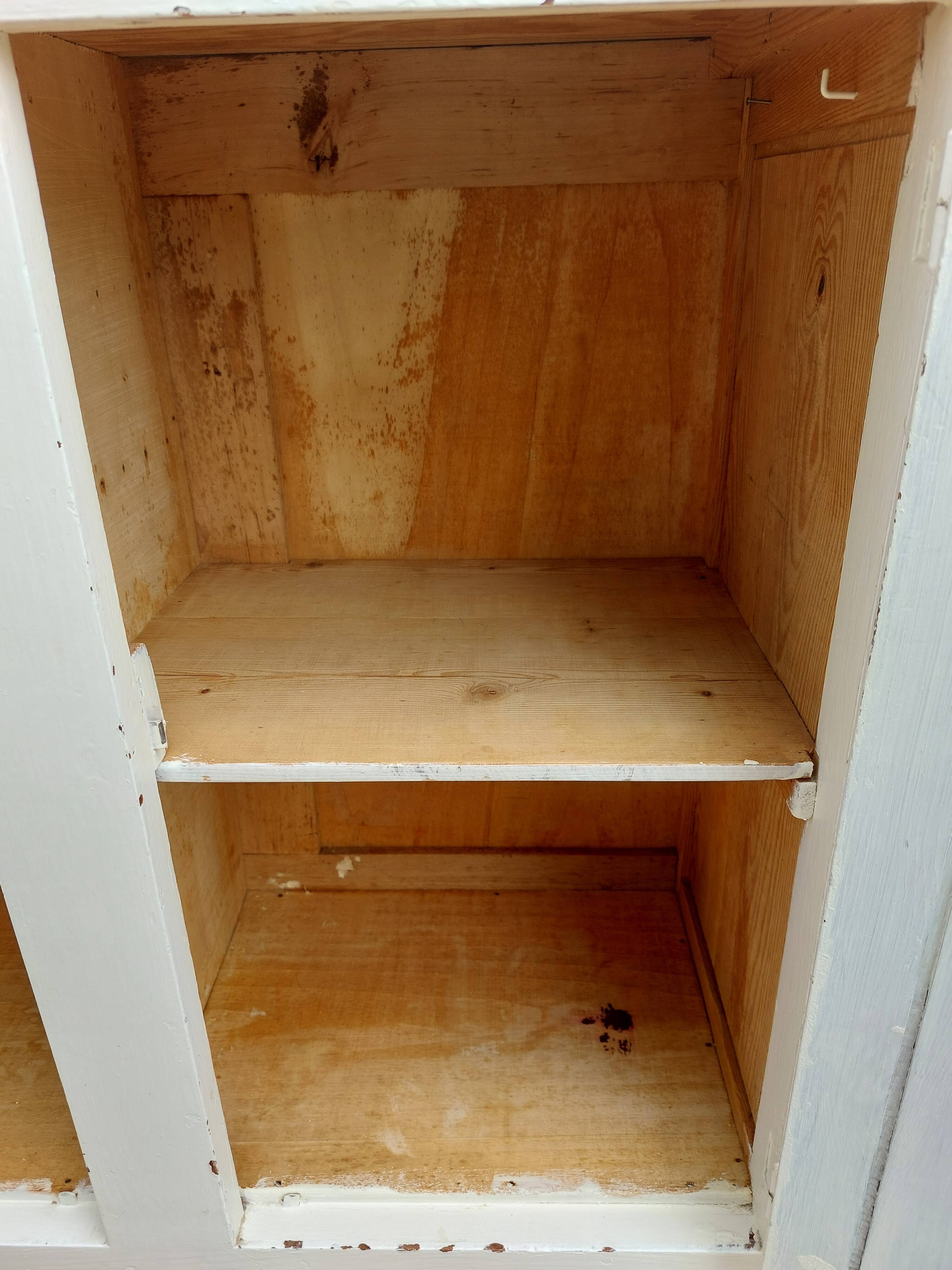 Small white Mado buffet, chippy paint