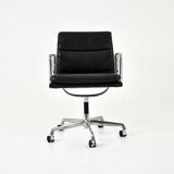 Office chair by Charles and Ray Eames for ICF, 1970s