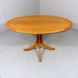 Table basse ou d'appoint ovale en frêne, Danemark