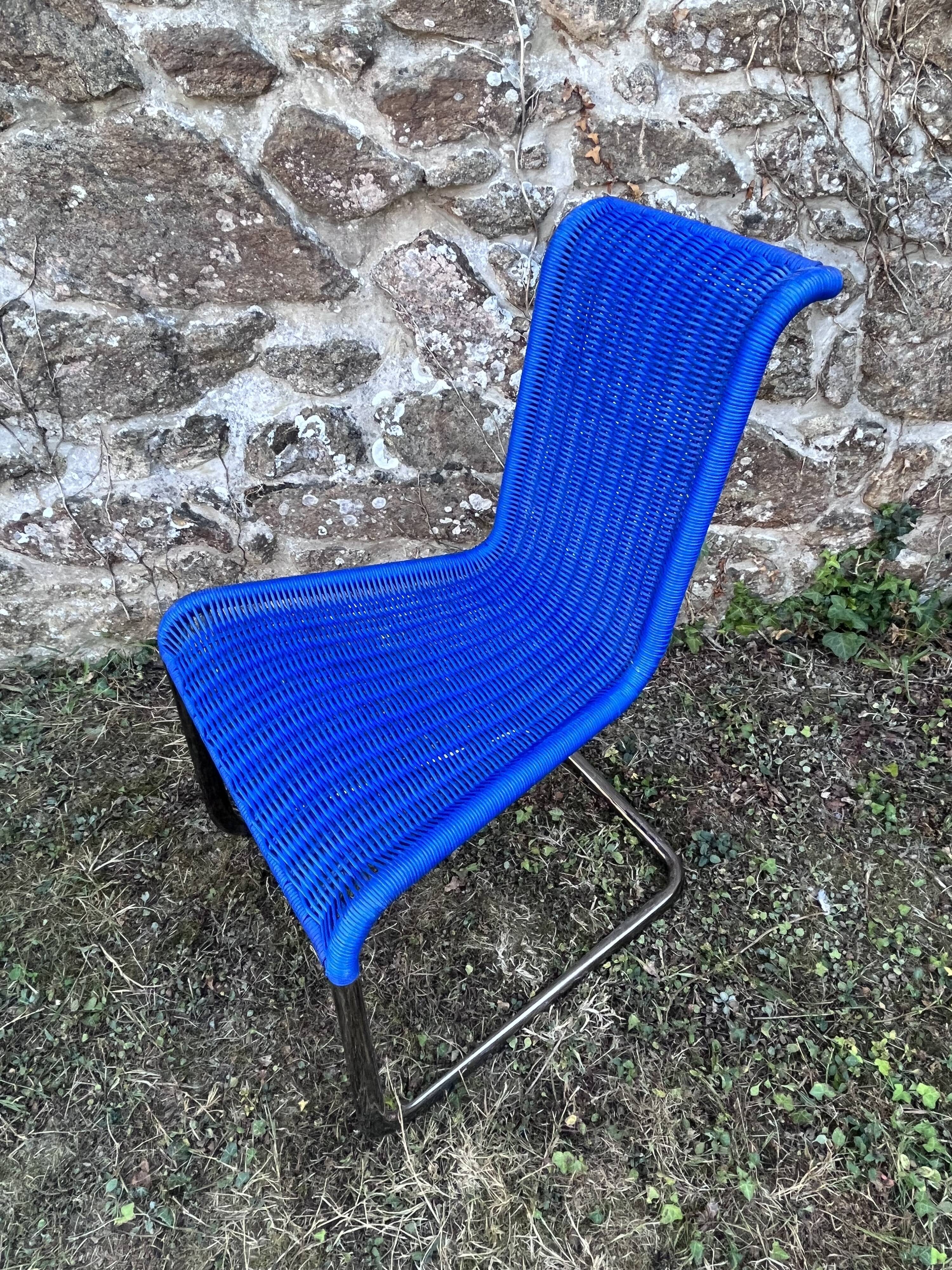 Cantilever B20 chairs published by Tecta