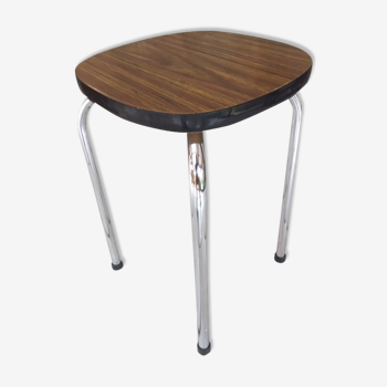 Tabouret en formica brun imitation bois