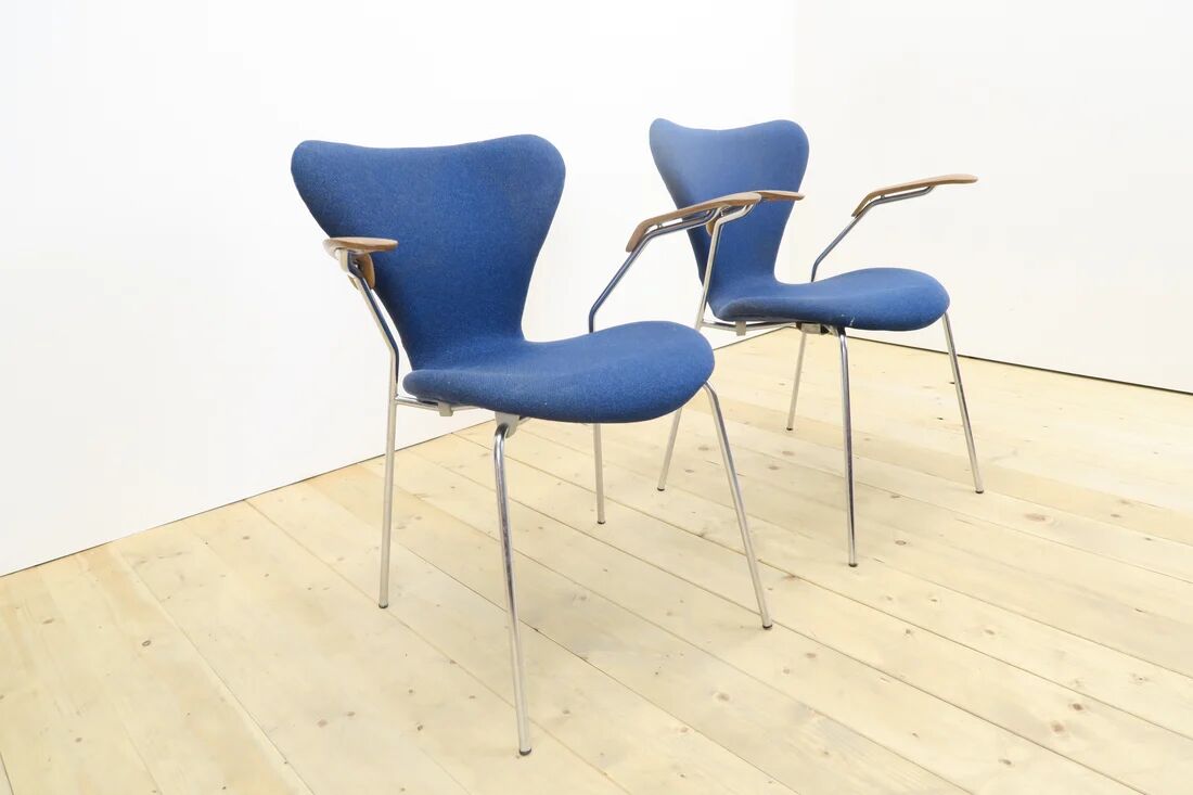 Paire de chaises Arne Jacobsen, années 1970
