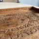 Plateau en bois sculpté à la main