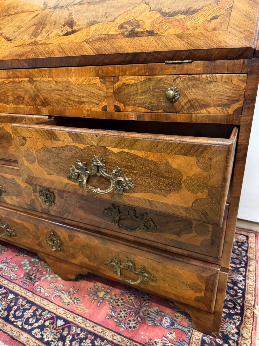 Bureau - commode ou commode scriban époque Louis XV en marquéterie