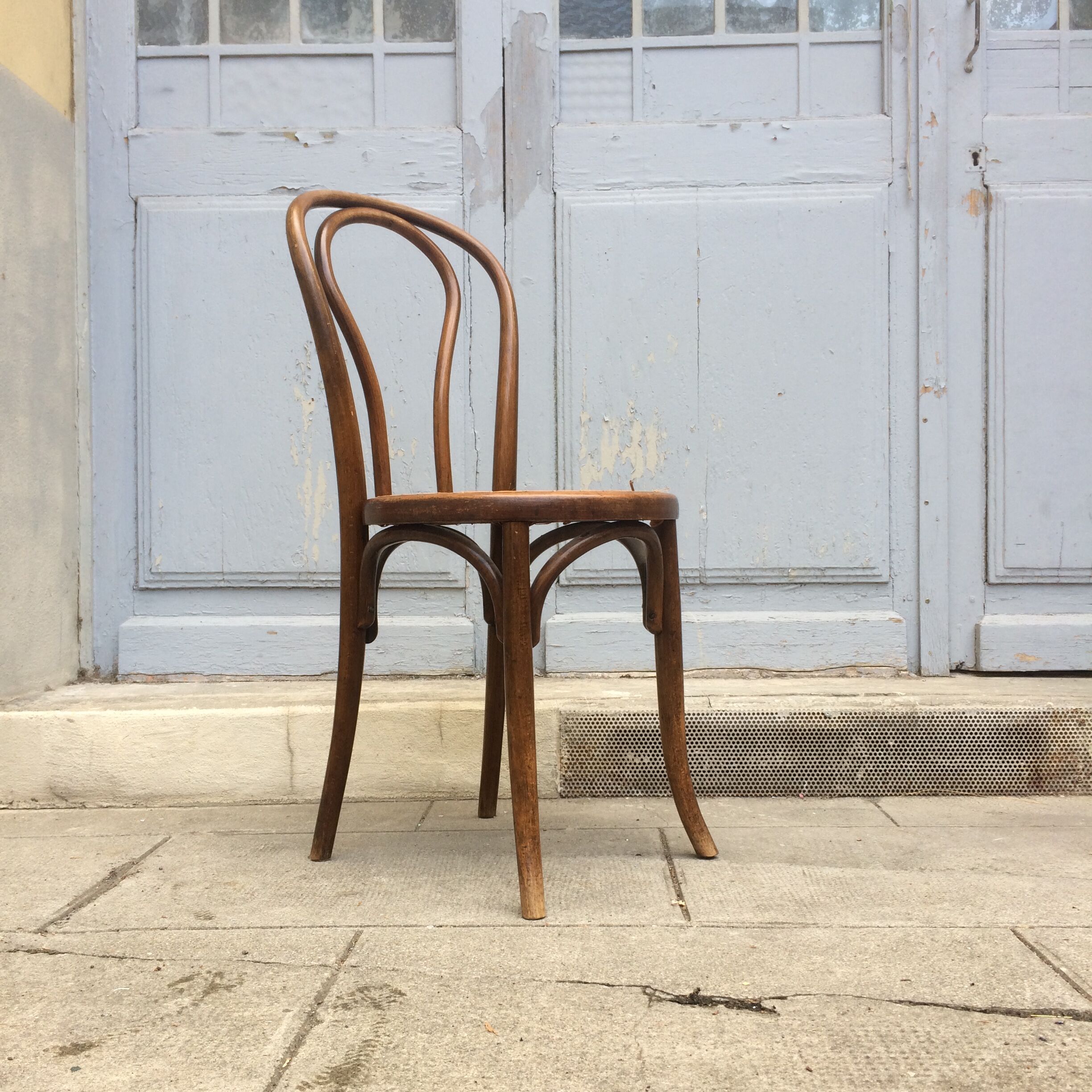 Bistro chair