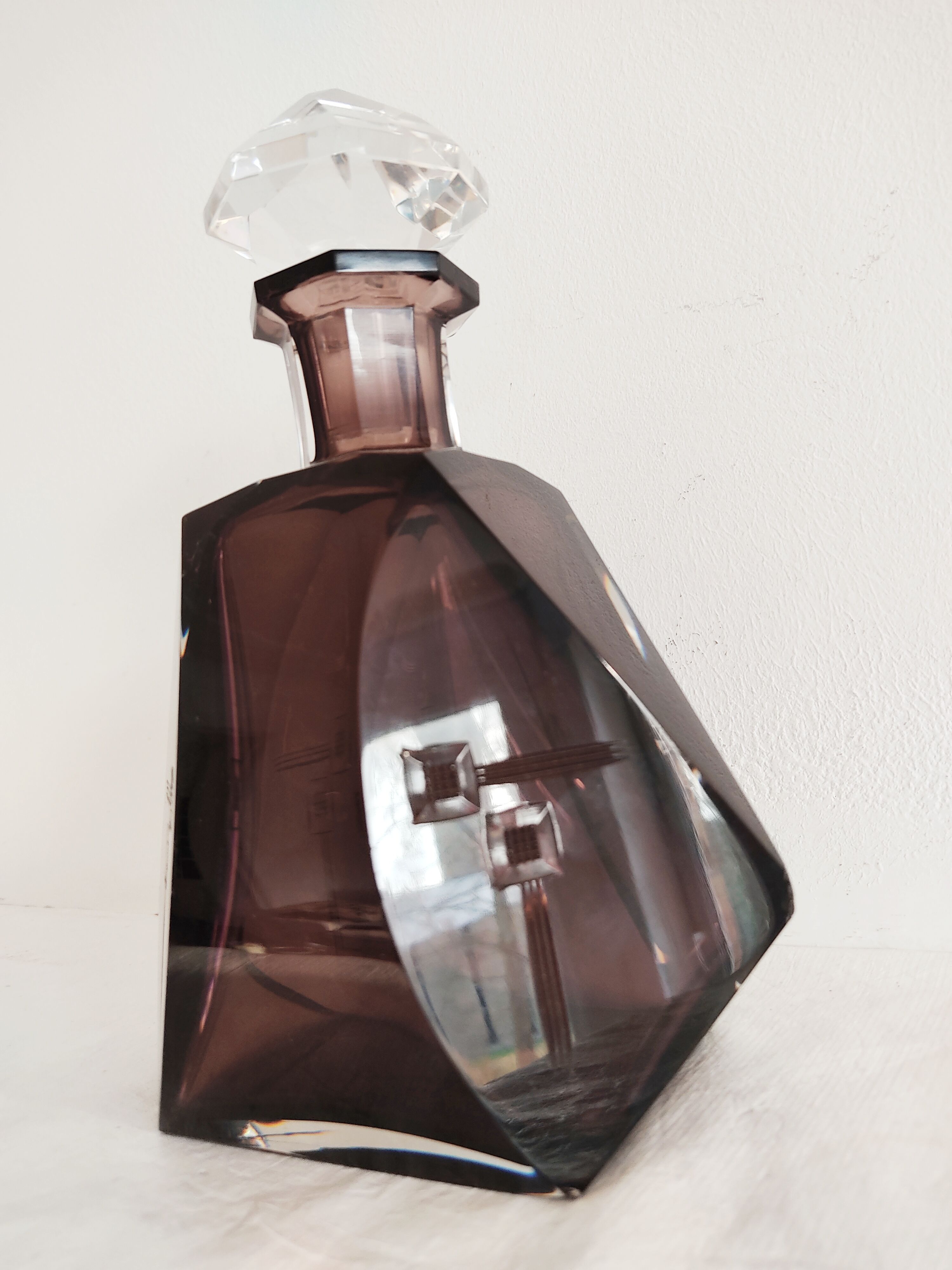 Val Saint Lambert crystal amethyst-coloured carafe