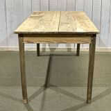 19th century farmhouse table in raw fir and chestnut