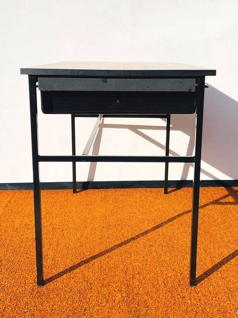Junior desk by pierre guariche for meurop. vintage 60s desk.