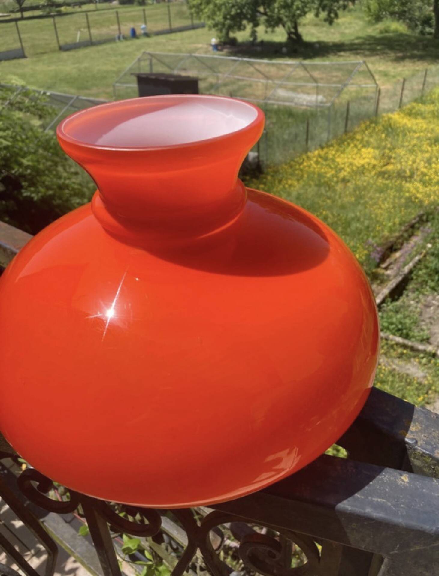 Suspension en opaline couleur orange flamboyante