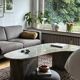 Table basse Boomerang en marbre italien de forme libre et organique