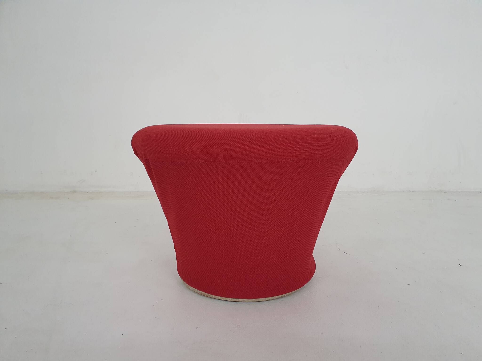 Design lounge chair model "Ribbon" by Pierre Paulin for Artifort, The Netherlands 1966