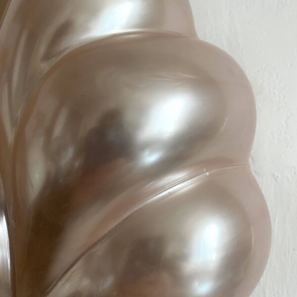 Applique murale nacrée par Laurent Rougier , 1970