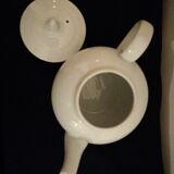 White teapot