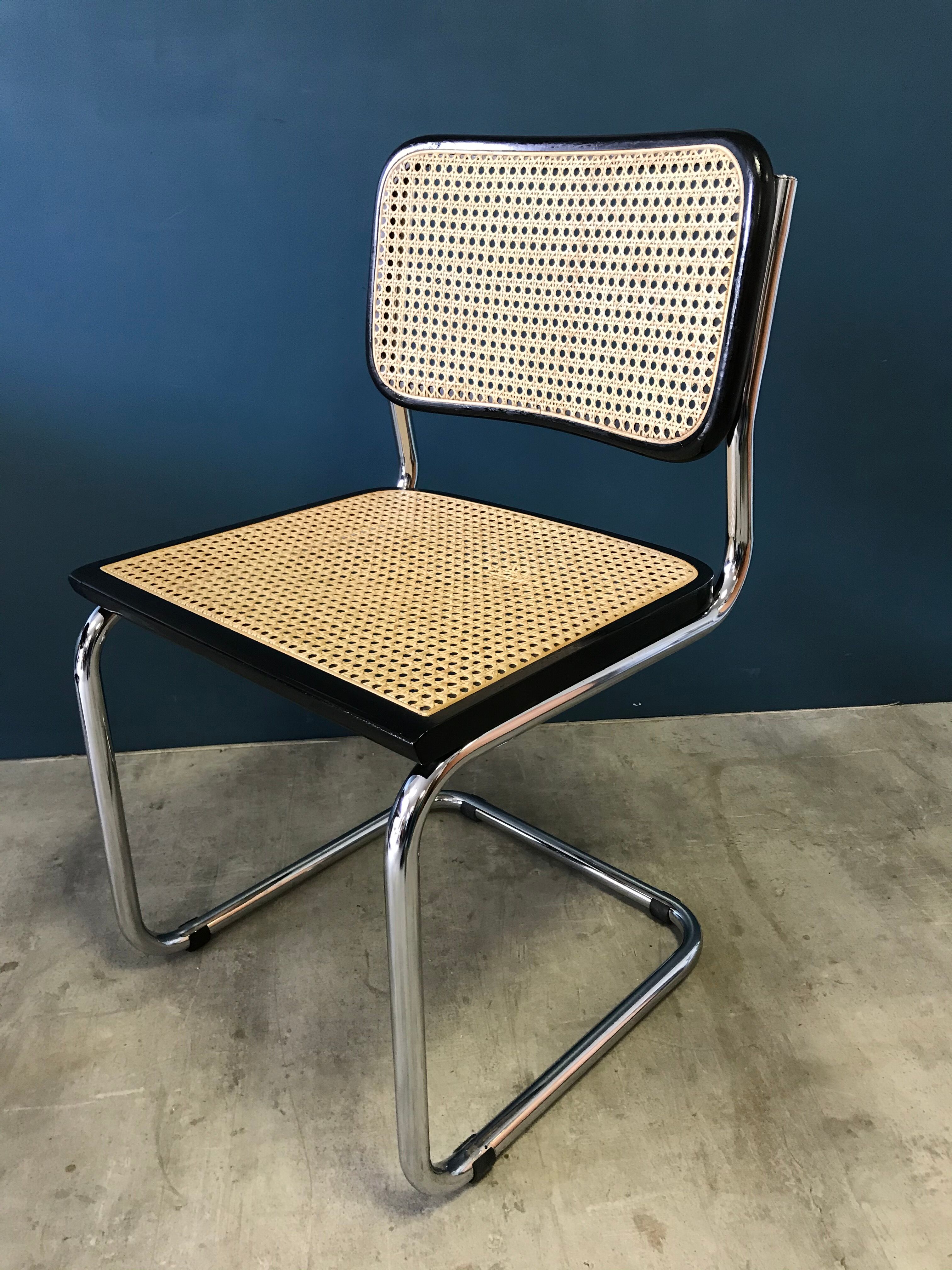 B32 Marcel Breuer black chair