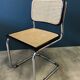 Chaise B32 par Marcel Breuer