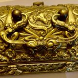 Jewelry chest with its bronze key, Renaissance style, 19th century fleur-de-lis decoration