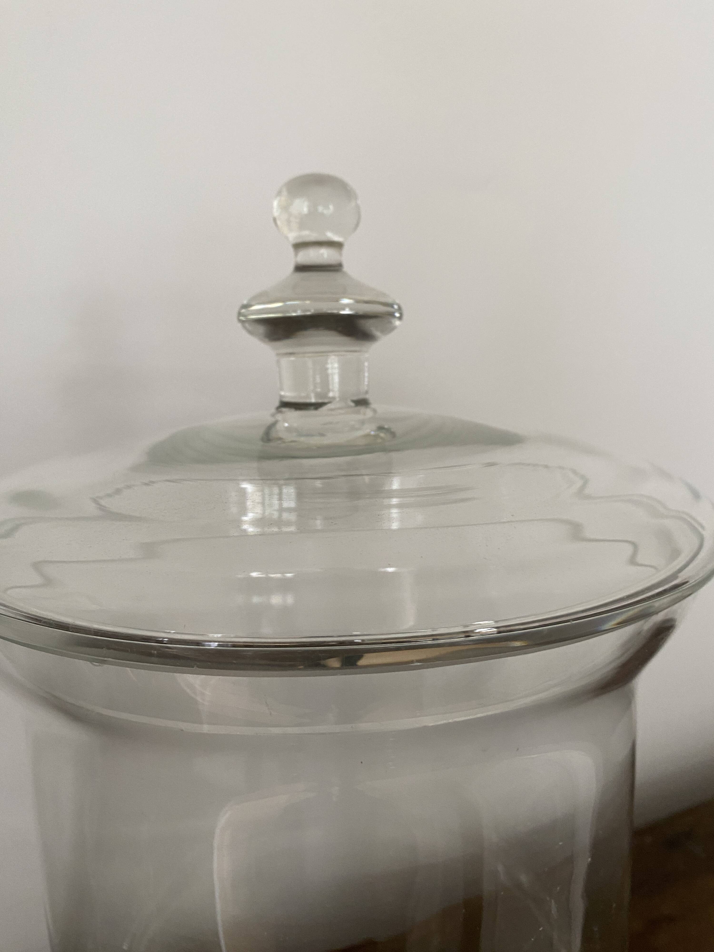 Candy box, pharmacy pot, pot with vintage glass lid Diameter 22.5 cm